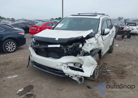 2017 Honda Pilot Touring из США, поврежденный, VIN 5FNYF6H91HB023453